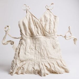 AE American Eagle Outfitters Cream tank Romper Shorts Sz Small